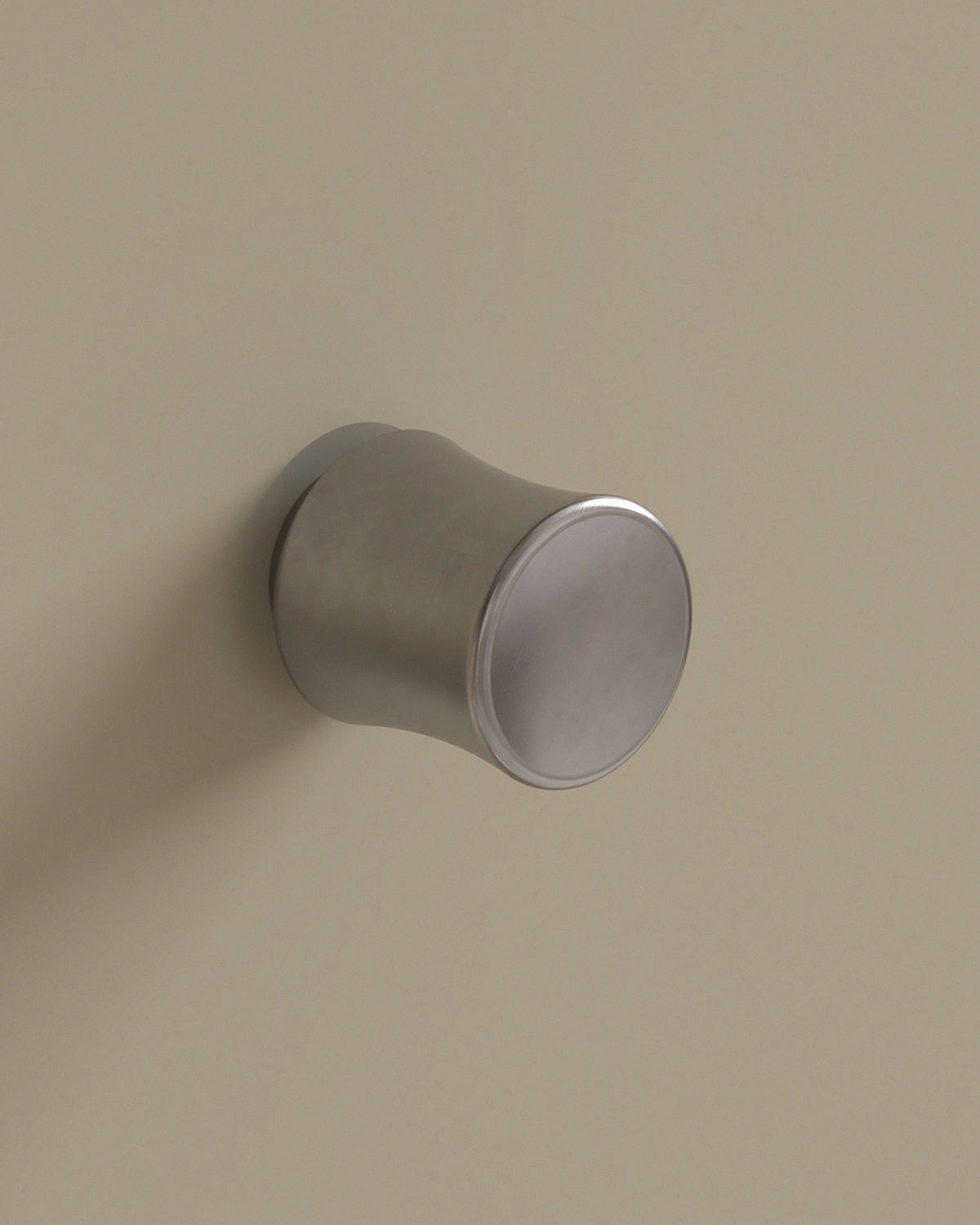 Leonard Cabinet Knob