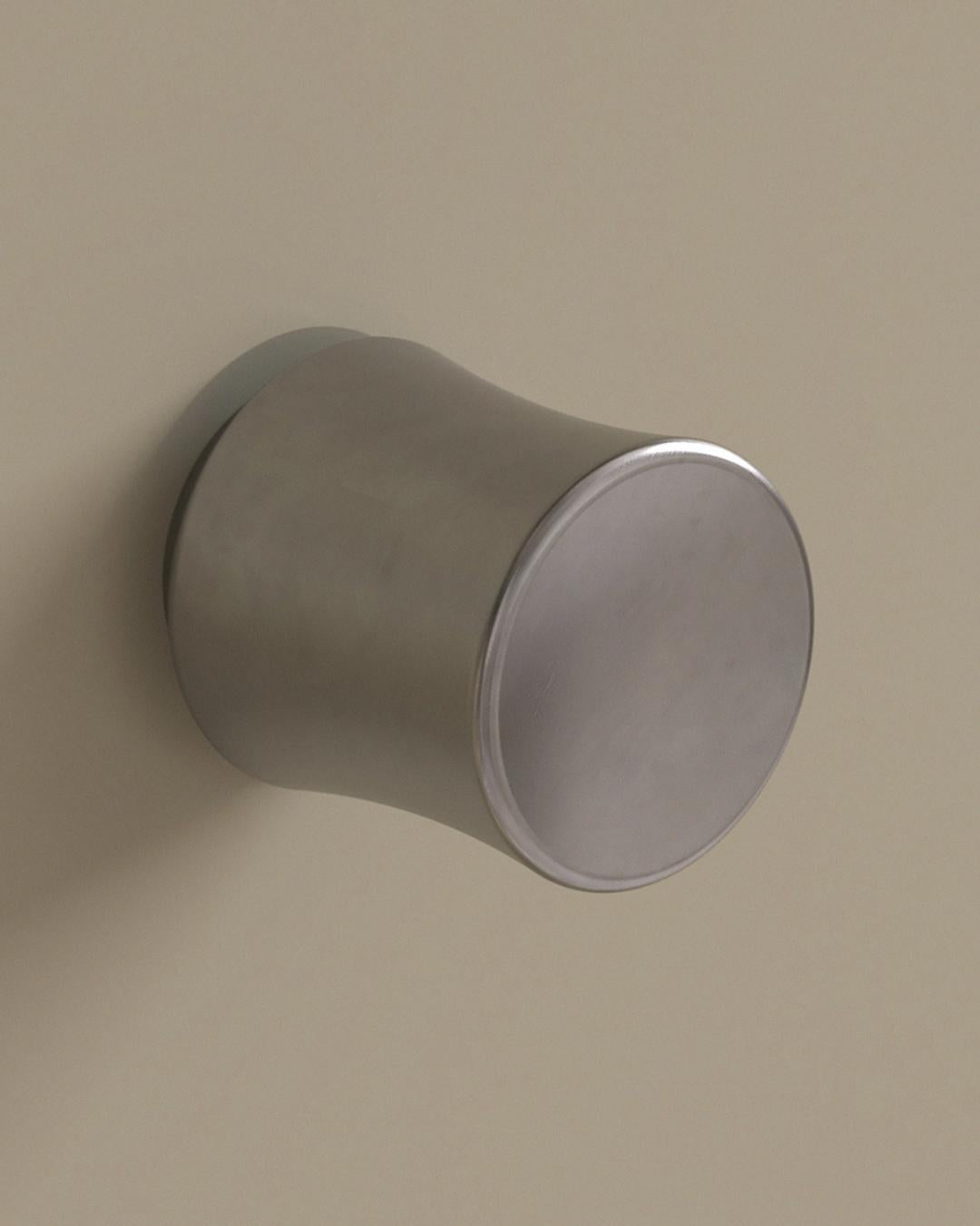 Leonard Cabinet Knob