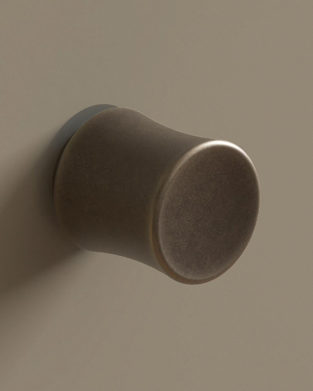 Leonard Cabinet Knob